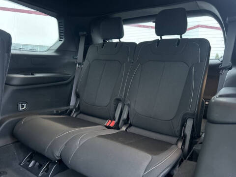 2024 Jeep Grand Cherokee L Laredo