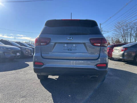 2020 Kia Sorento LX V6