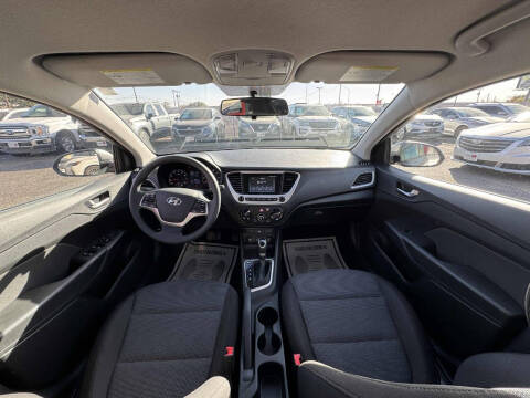 2022 Hyundai Accent SE