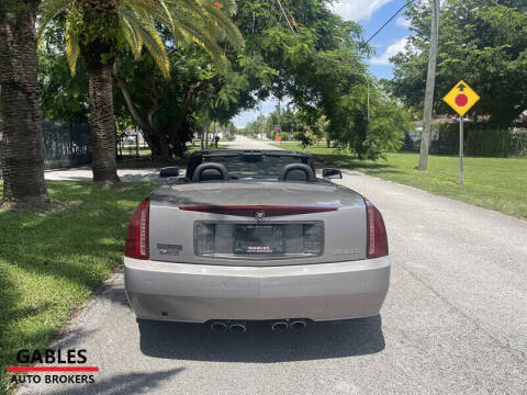 2005 Cadillac XLR