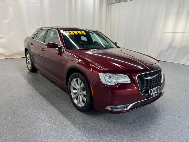 2017 Chrysler 300 Limited
