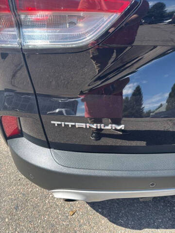 2020 Ford Escape Titanium