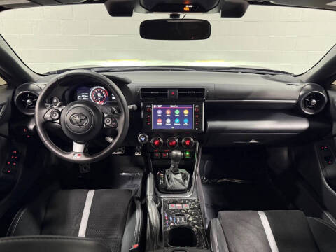 2024 Toyota GR86 Premium