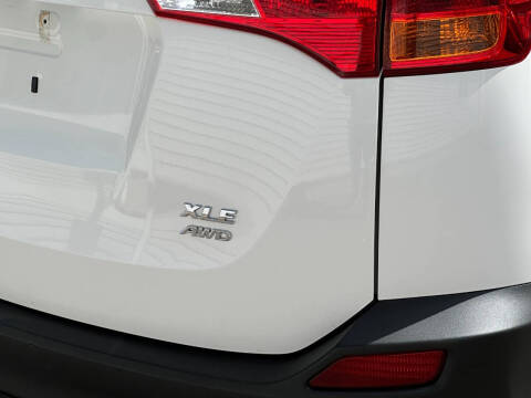2013 Toyota RAV4 XLE