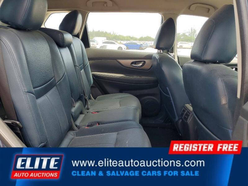 2016 Nissan Rogue S