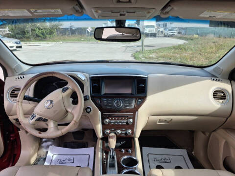 2015 Nissan Pathfinder Platinum