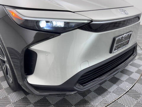 2024 Toyota bZ4X XLE