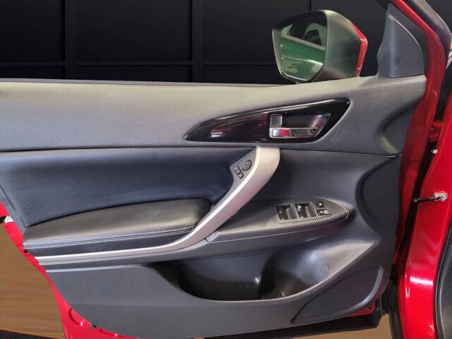 2025 Mitsubishi Eclipse Cross SE