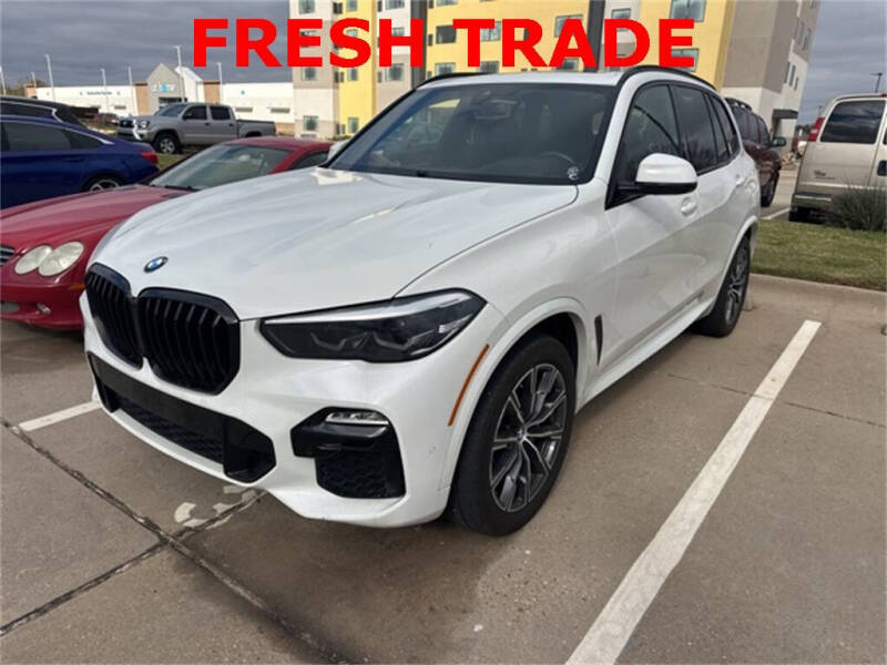 2021 BMW X5 40i's photo