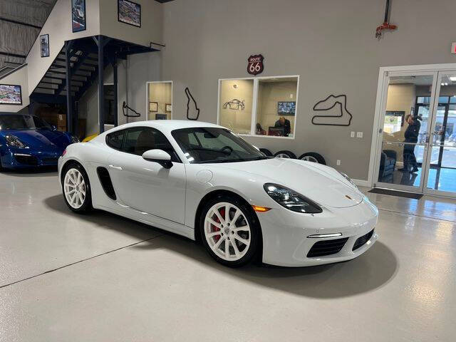 2023 Porsche 718 Cayman S