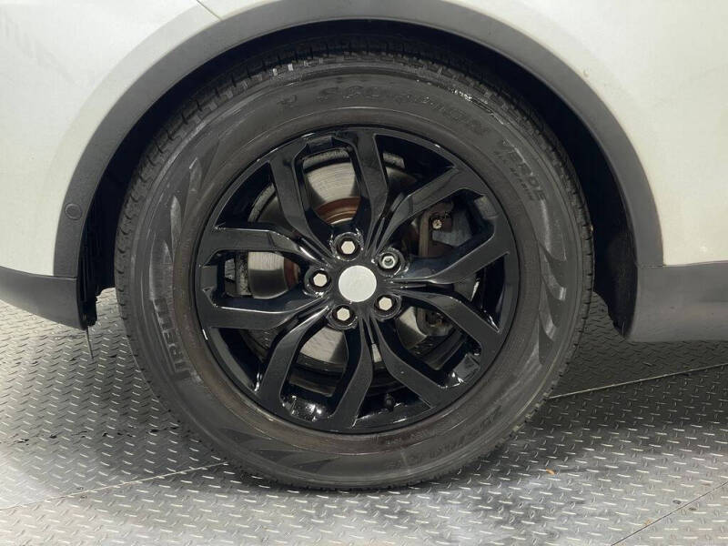 2017 Land Rover Discovery SE