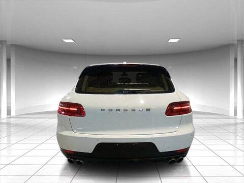 2015 Porsche Macan S