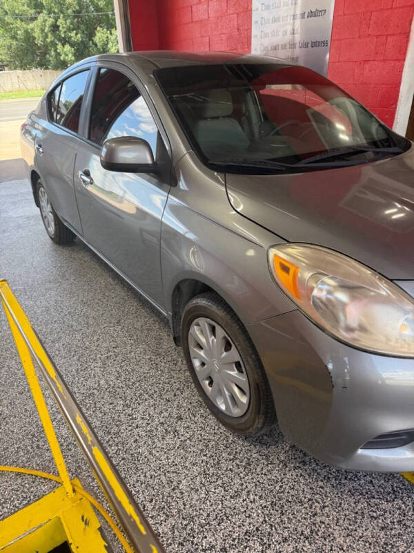 2012 Nissan Versa