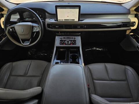 2022 Lincoln Aviator Standard