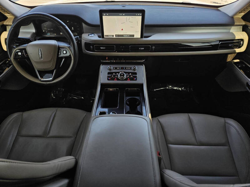 2022 Lincoln Aviator Standard