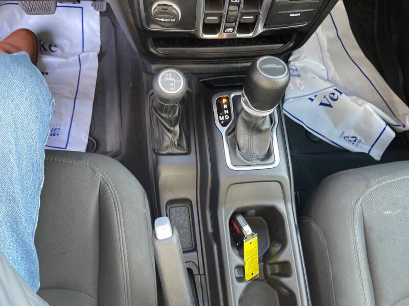 2022 Jeep Gladiator Altitude