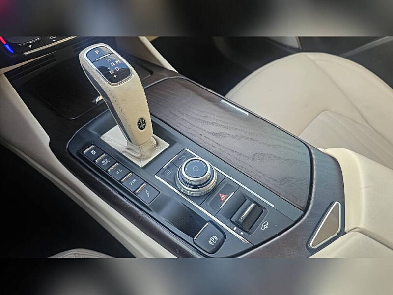 2019 Maserati Levante GranLusso