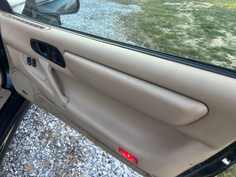 1999 Mitsubishi 3000GT SL