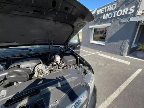 2013 Chevrolet Avalanche LS Black Diamond
