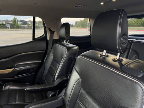 2019 GMC Acadia Denali