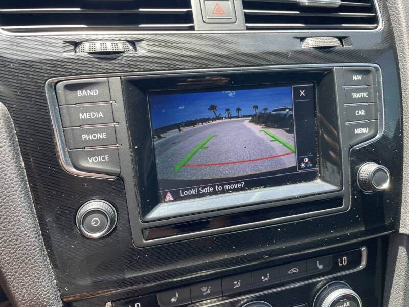 2015 Volkswagen Golf GTI S