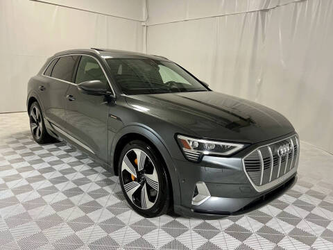 2019 Audi e-tron quattro Prestige