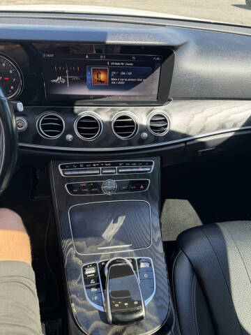 2019 Mercedes-Benz E-Class E 300