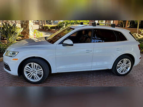 2019 Audi Q5 quattro Premium Plus 45 TFSI