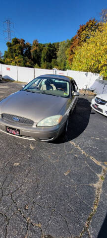 2005 Ford Taurus for sale at Longo & Sons Auto Sales in Berlin NJ