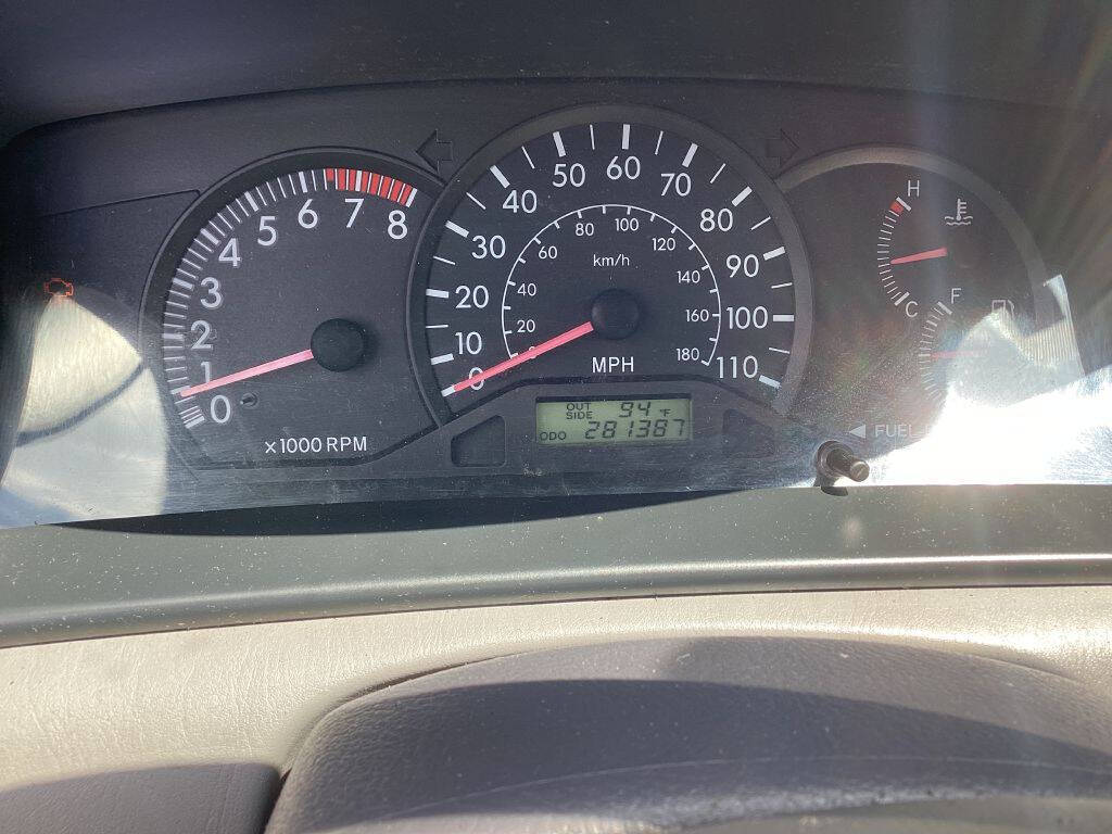 Red 2004 Toyota Corolla CE CE 4dr Sedan 22