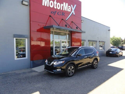 2017 Nissan Rogue for sale at MotorMax of GR in Grandville MI