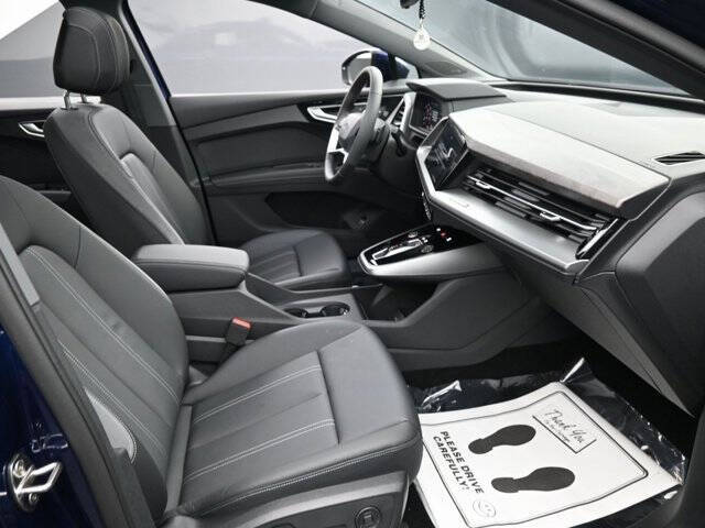 2025 Audi Q4 e-tron Premium Plus 45