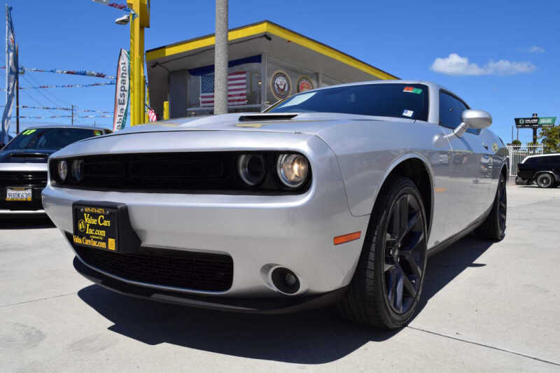 2023 Dodge Challenger SXT