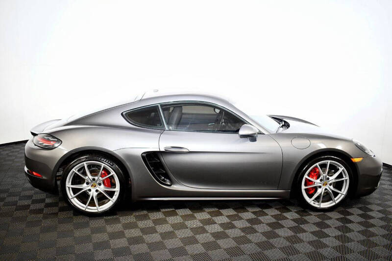 2017 Porsche 718 Cayman S