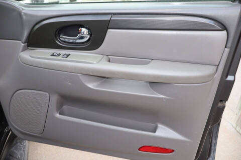 2004 GMC Envoy XUV SLT