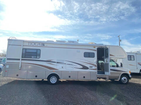 2005 Fleetwood SL