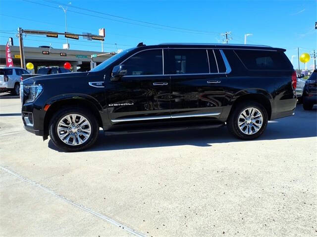 2022 GMC Yukon XL Denali