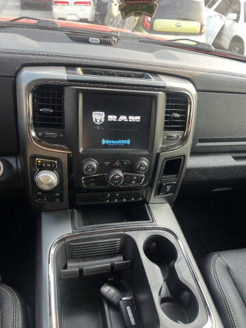 2017 RAM 1500 Night