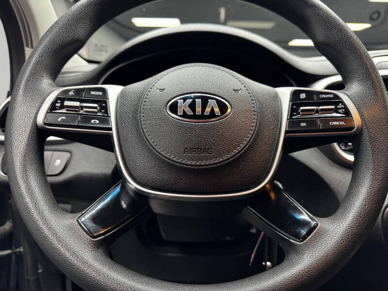 2020 Kia Sorento LX V6