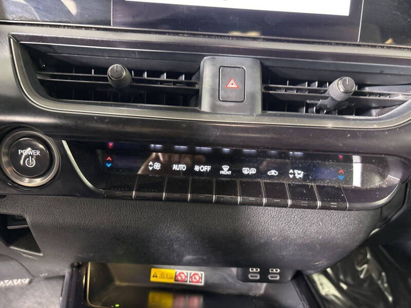 2023 Lexus UX 250h Premium