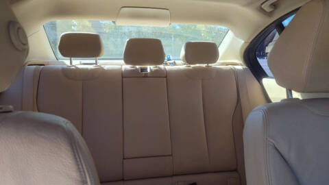 2013 BMW 3 Series 328i