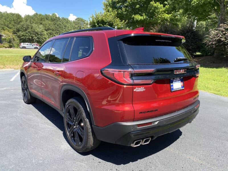 2025 GMC Acadia Elevation