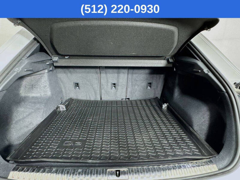 2022 Audi Q3 quattro S line Prem Plus 45 TFSI