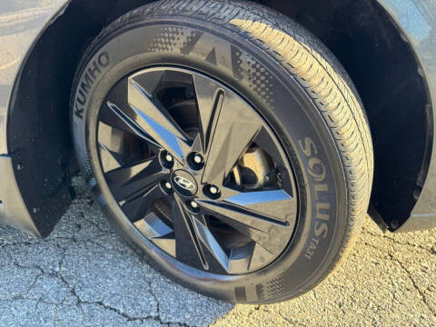 2022 Hyundai Elantra