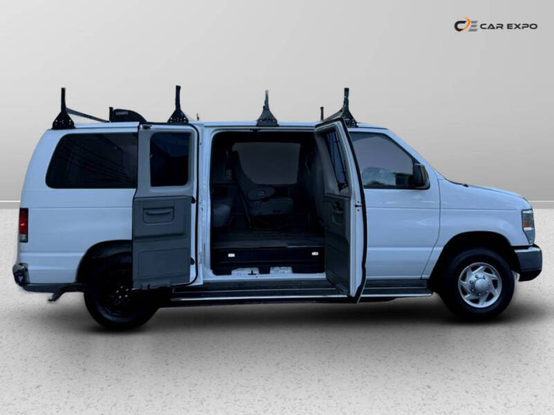 2014 Ford E-Series E-150 XLT