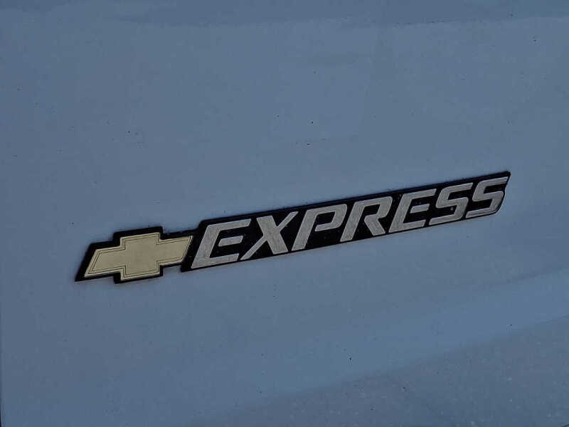 2024 Chevrolet Express 2500