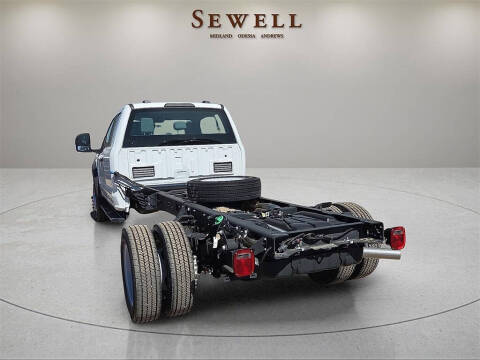 2025 Ford F-550 Super Duty