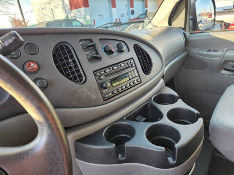 2007 Ford E-Series E-350 SD XLT