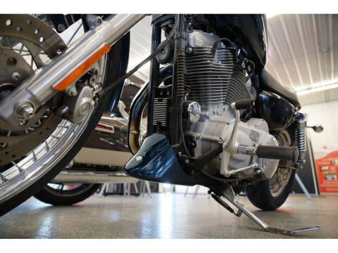 2004 Harley-Davidson XL883C