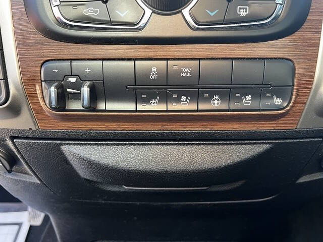 2015 RAM 1500 Laramie